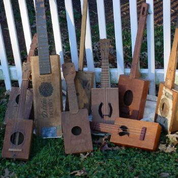 Cigar box guitars - National Museum of Cigar Box Guitar - photo of Shane Speal Cigar box guitars - National Museum of Cigar Box Guitar - photo of Shane Speal