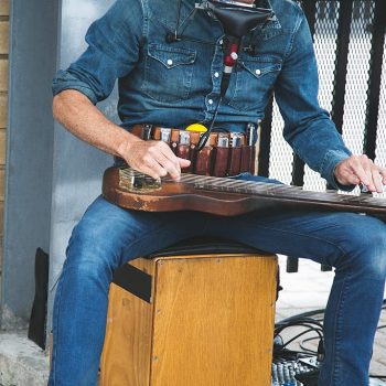 hawaiian Lap steel guitar - source piqsels.com hawaiian Lap steel guitar - source piqsels.com