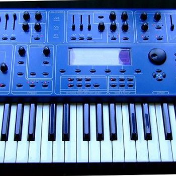 Oberheim synth - Viscount OB12 - Photo of Grapetonix Oberheim synth - Viscount OB12 - Photo of Grapetonix