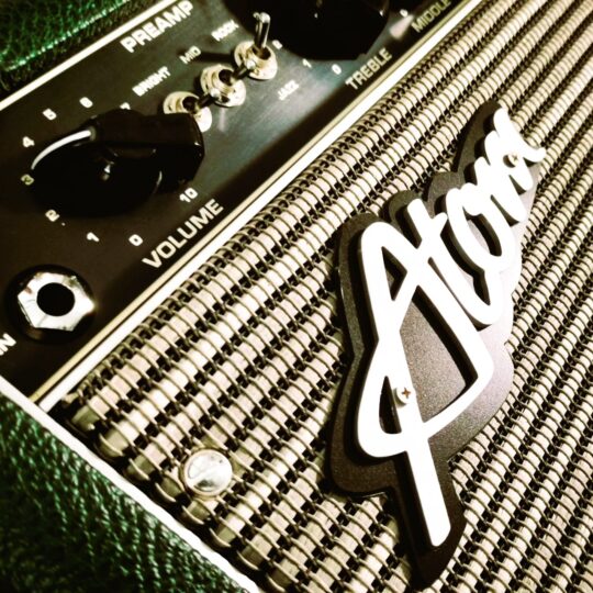 Collaborazioni Atom Amps