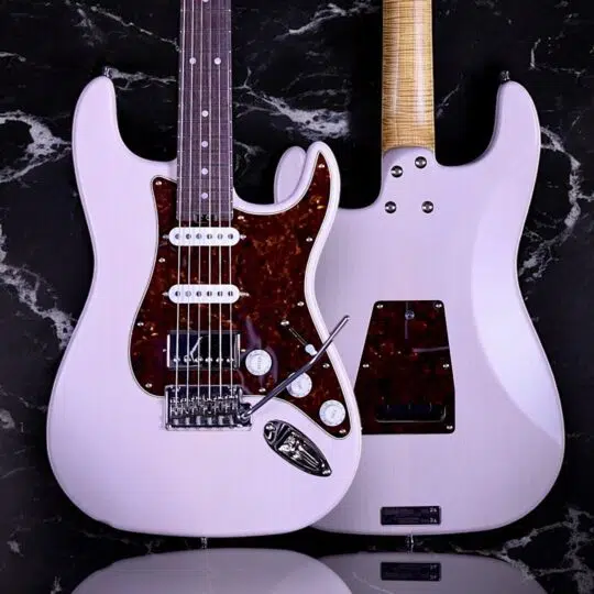 Chitarra Icon Star Model Stratocaster - ArteLab Guitars