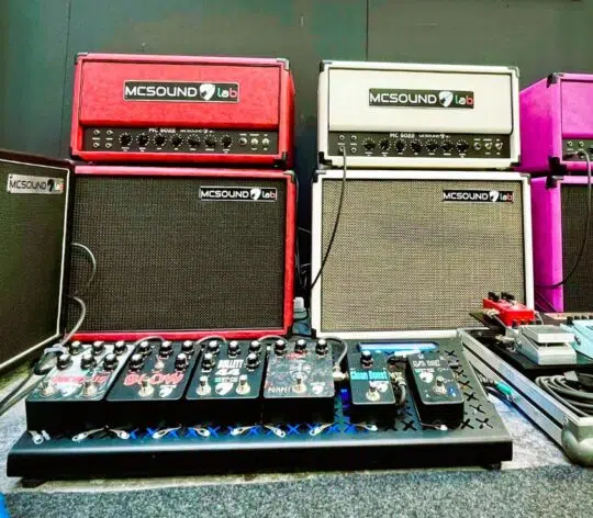 Collezione pedali e amplificatori chitarra Mcsoundlab