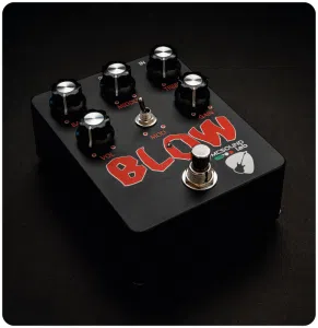 Pedale effetto chitarra/Basso distorsore Blow MCSOUND Lab 1