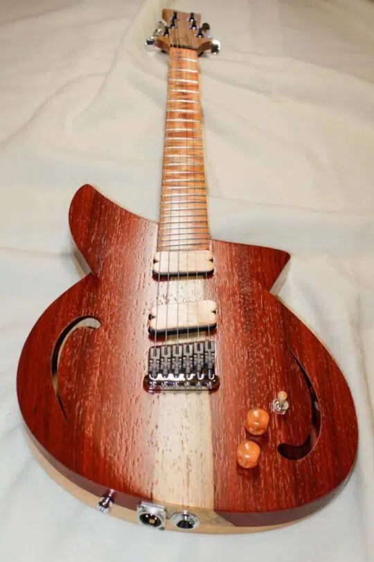 Electric Guitar Pliè GB Liuteria 1